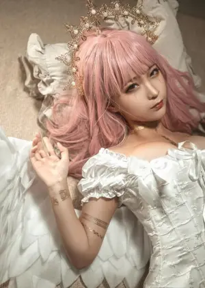 蠢沫沫 – 沫沫真爱版 圣天使 [40P-410MB]