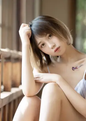 念雪  – 六月间事 [100P-922MB]