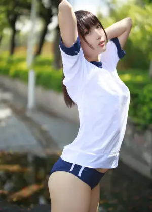 周叽是可爱兔兔  – 体操服 [31P-261MB]