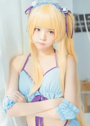 桜桃喵  – 英梨梨COS 01 [53P-582MB]