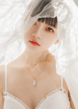 桜桃喵  – 白纱糖02 [35P-582MB]