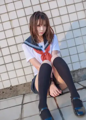 疯猫ss  – VOL.02 制服写真集 同桌的水手服 [41P-463MB]