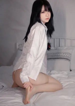 疯猫ss  – 白色情人节福袋 西裤肉丝OL [40P-662MB]