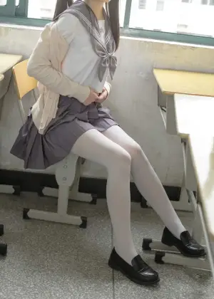 森萝财团 X-017 [99P1V-1.24GB]