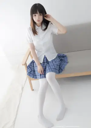 紧急企划 Q-001 龙崎聆音 白丝jk制服 [88P-0.98GB]