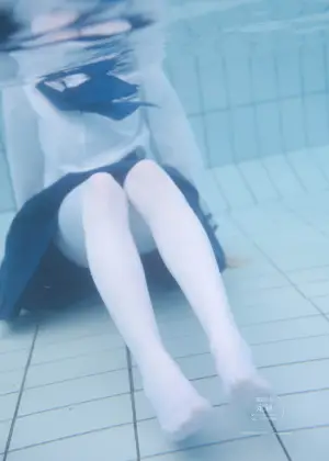 紧急企划 Y-003 咦咿yiyiyiyiyi 水下白丝jk制服 [88P1V-1.14GB]