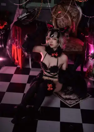 二佐Nisa  – Fate黑贞万圣节 [20P-177MB]