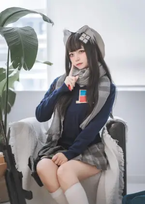 二佐Nisa  – 2020.11月铁粉福利 少前95式JK [13P-194MB]