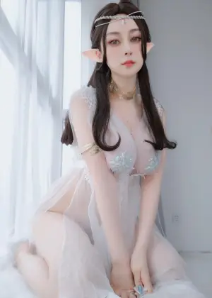 白银81  – 精灵宝石内衣 [70P-164MB]