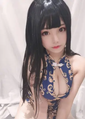 蜜汁猫裘  – 旗袍姐姐 [29P-58.3MB]