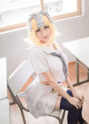 木棉棉  – 贞德（白） [28P-50.7MB]