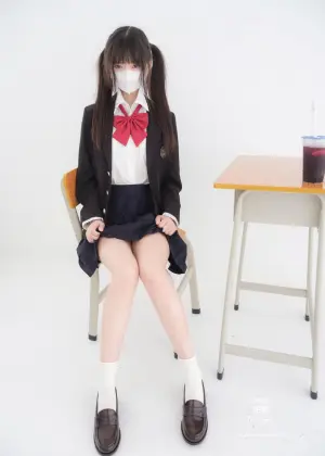 紧急企划 EX-006 见希w 白丝双马尾JK制服 [75P1V-4.04GB]