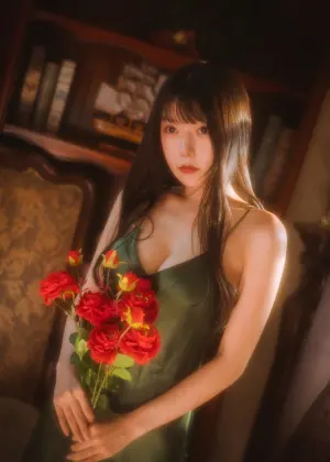 香草喵露露 – 杨枝甘露 绿色连衣裙 [45P1V-1.19GB]