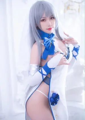 芋圆侑子 – 路易九世礼服 [12P-83.8MB]