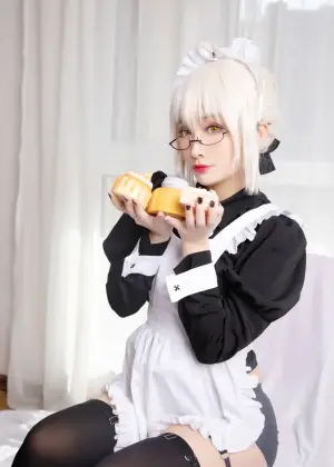 洛璃LoLiSAMA – BX女仆 [40P-411MB]