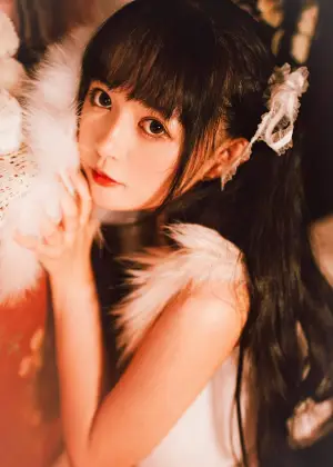 黑猫猫 – 白色双马尾 [19P-187MB]