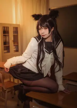 贞子蜜桃 – 碧蓝航线 爱宕高雄制服 [35P-354MB]