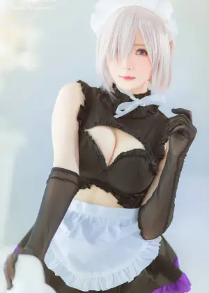 霜月shimo – 玛修女仆 [14P-131MB]