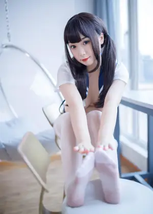 胡桃 – JK创口贴 [99P4V-2.29GB]