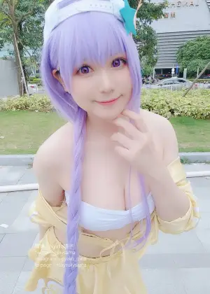 Nyako喵子 – 自撮り① [207P6V-292MB]