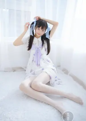 稚乖画册 夜夜Lolita 白丝双马尾 [29P-203MB]
