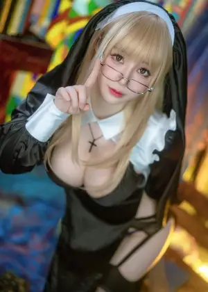 叉子宝宝 – 修女小姐 [26P-145MB]