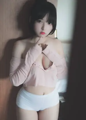 Hansom (한솜) – Pure Media Vol.122 [97P-850MB]