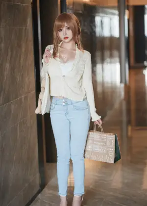 rioko凉凉子 – 人妻的一天 下班篇 [30P3V-720MB]