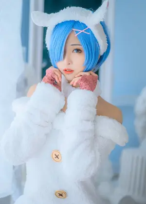 妹抖青 – 蕾姆绵羊 [10P-84.6MB]