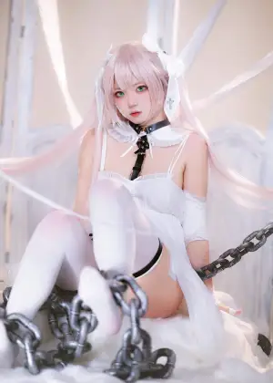 伊喵君 – 初音酱 [21P-179MB]