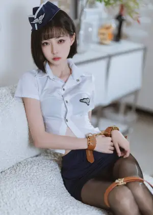 许岚 – 束缚黑丝 [61P5V-864MB]