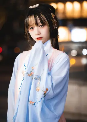 清青琴玖 – 隔世 [25P-546MB]