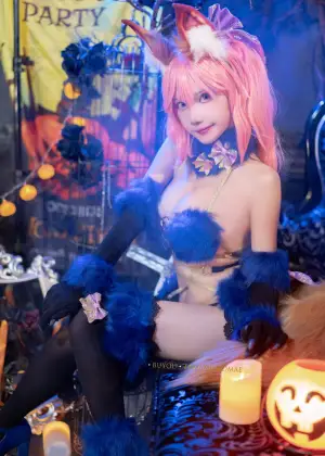 卜呦 – 危险野兽玉藻前 [16P-157MB]