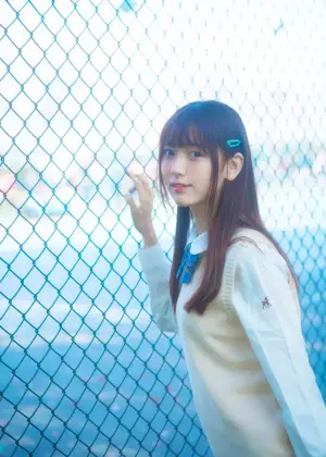 汉堡王kyokyo(陆卿卿) – 樱花与JK [9P-41.6MB]