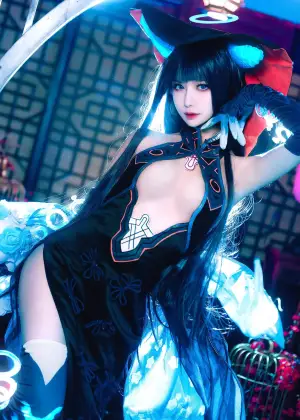 Shika小鹿鹿 – 杨玉环 [18P-122MB]