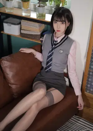 许岚 – 韩系制服 [40P-291MB]