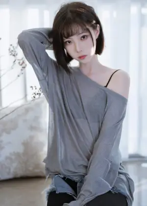 许岚 – 半透毛衣 [40P-568MB]