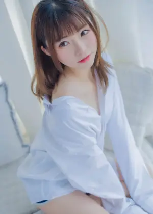 Kitaro_绮太郎 – 白衬衫 [48P-296MB]