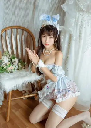 不呆猫 – 兔子女友 [55P-493MB]