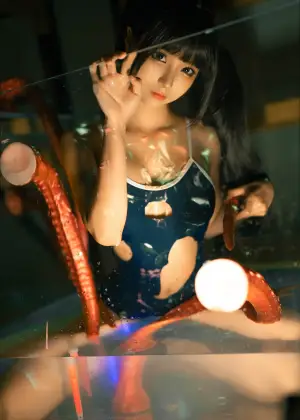 蠢沫沫 – 深渊 [17P-295MB]