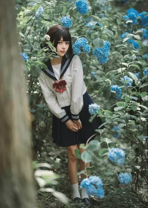 凛子酱 – 紫阳花 [27P-107MB]