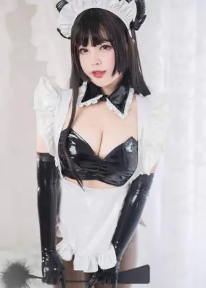 白烨 – 胶衣魅魔姐姐 [58P4V-1.23GB]