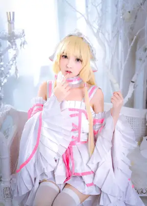 妍子坚不可摧 – 小叽 [12P-50.6MB]