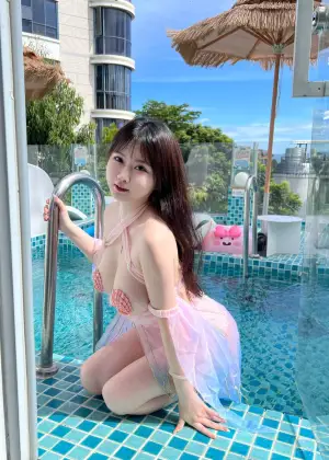 依酱 – 人鱼姬 [51P-313MB]