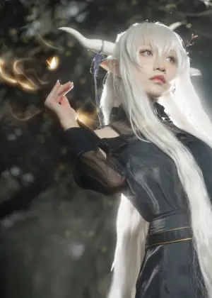 Cien恩恩 – 明日方舟闪灵 [14P-37.3MB]