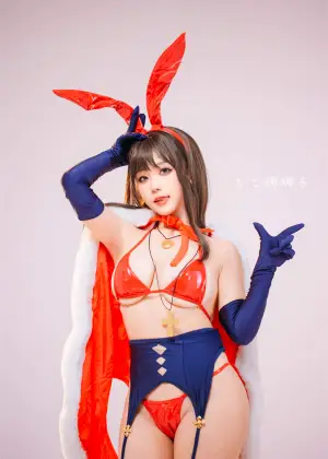 七七娜娜子 – 圣诞魔太郎 [23P4V-272MB]