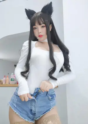 白烨 – 犬系姐姐 [88P15V-1.43GB]