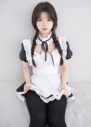 紧急企划 内部-007 奶昔 黑丝女仆 [50P1V-2.17GB]