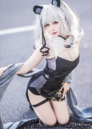 末夜 – 舰长图 食铁兽场照 [9P-90MB]