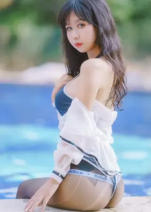 萌芽儿o0 – 竞泳 得体社 [17P-184MB]